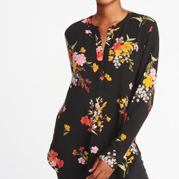 Old Navy Black Floral Georgette Swing Vneck Tunic Blouse Size Small - Picture 7 of 7